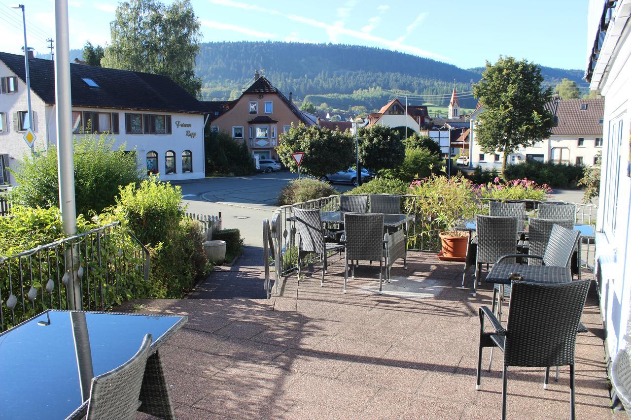 Hotel Heuberger Hof, Wehingen Bagian luar foto